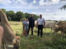 Mandrie van den Berg bij fam Manting