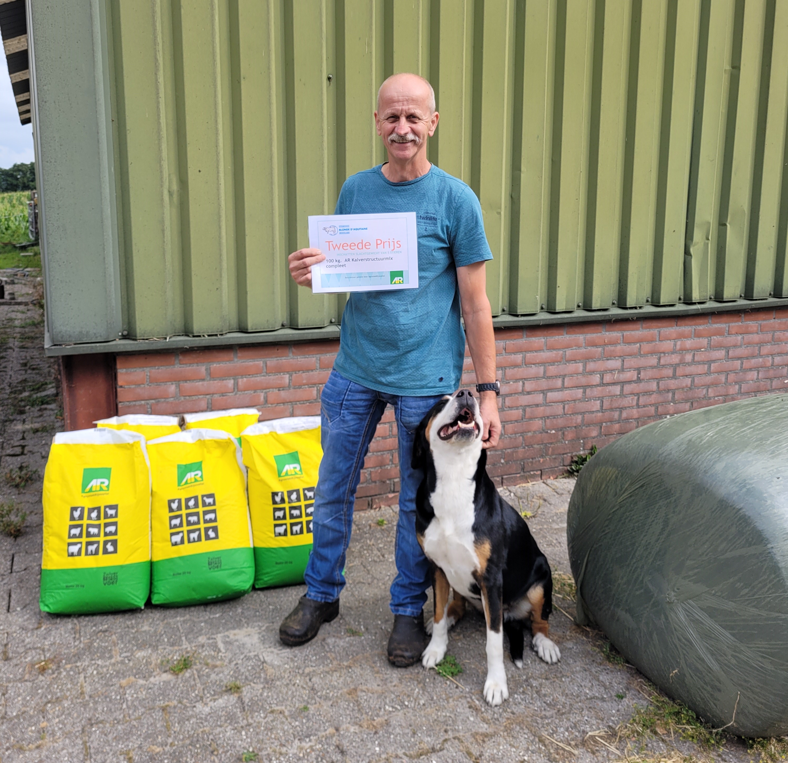 Alle gewonnen prijzen uitgereikt