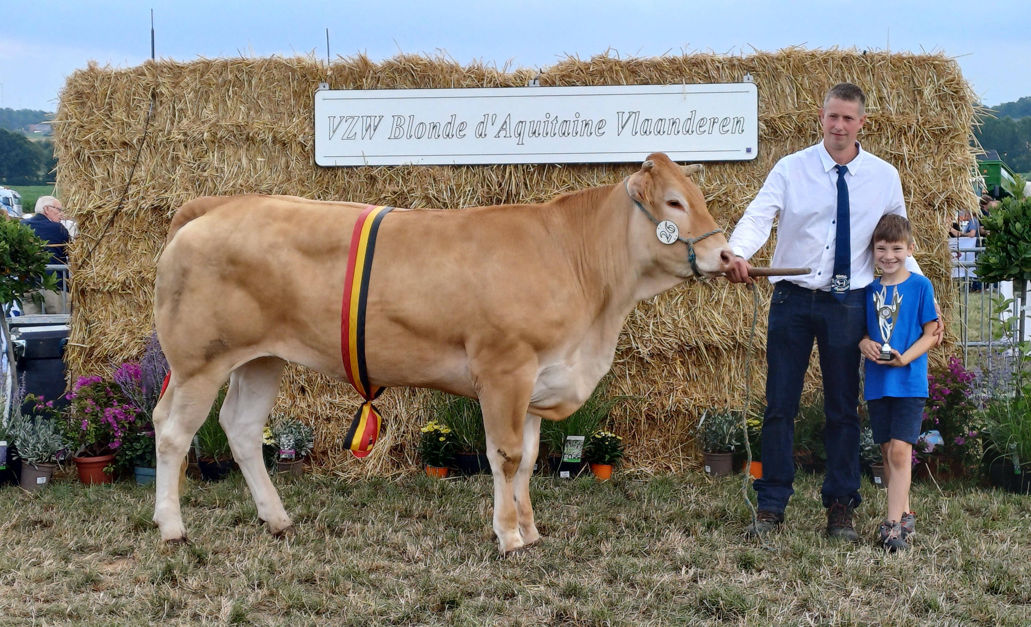 Blommerschothoeve en familie Loterman scoren in Bogaarden
