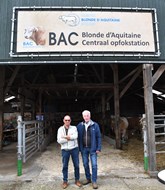4 ereleden Huub Oosterom en Ed Neerincx na onthulling