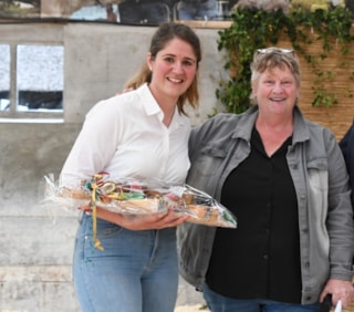 Donné Hegger met jury Alice Booij